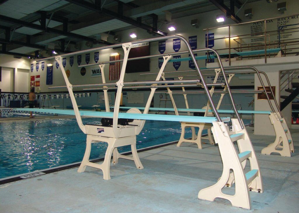 Duraflex® 1-Meter Dive Stand